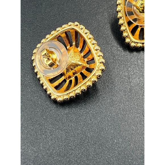 Swarovski Swan Square Red Crystal Gold Tone Rope Design Pierced Earrings - Picture 8 of 9